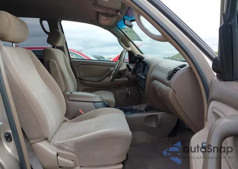 2004 Toyota Tundra Sr5 V8 z USA, uszkodzony, nr VIN 5TBDT441X4S445442